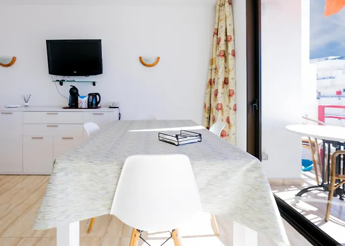 710 Olympia Ocean View 7º Floor 公寓