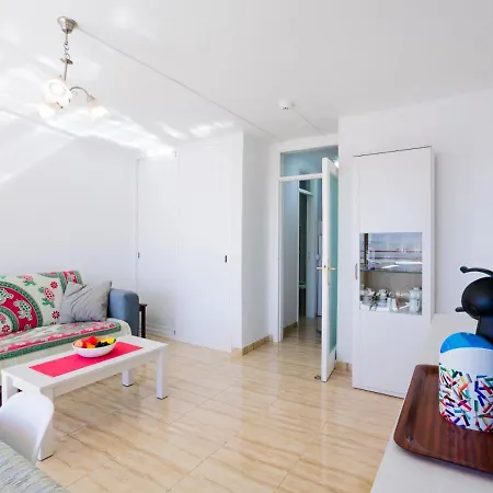 Apartment 710 Olympia Ocean View 7º Floor Playa de las Americas (Tenerife)
